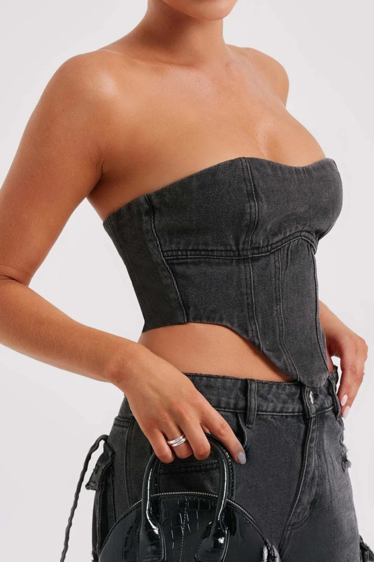 DEMI TOP